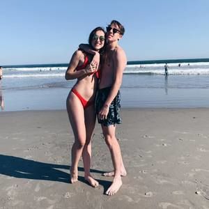 Meet your Posher, Madeline